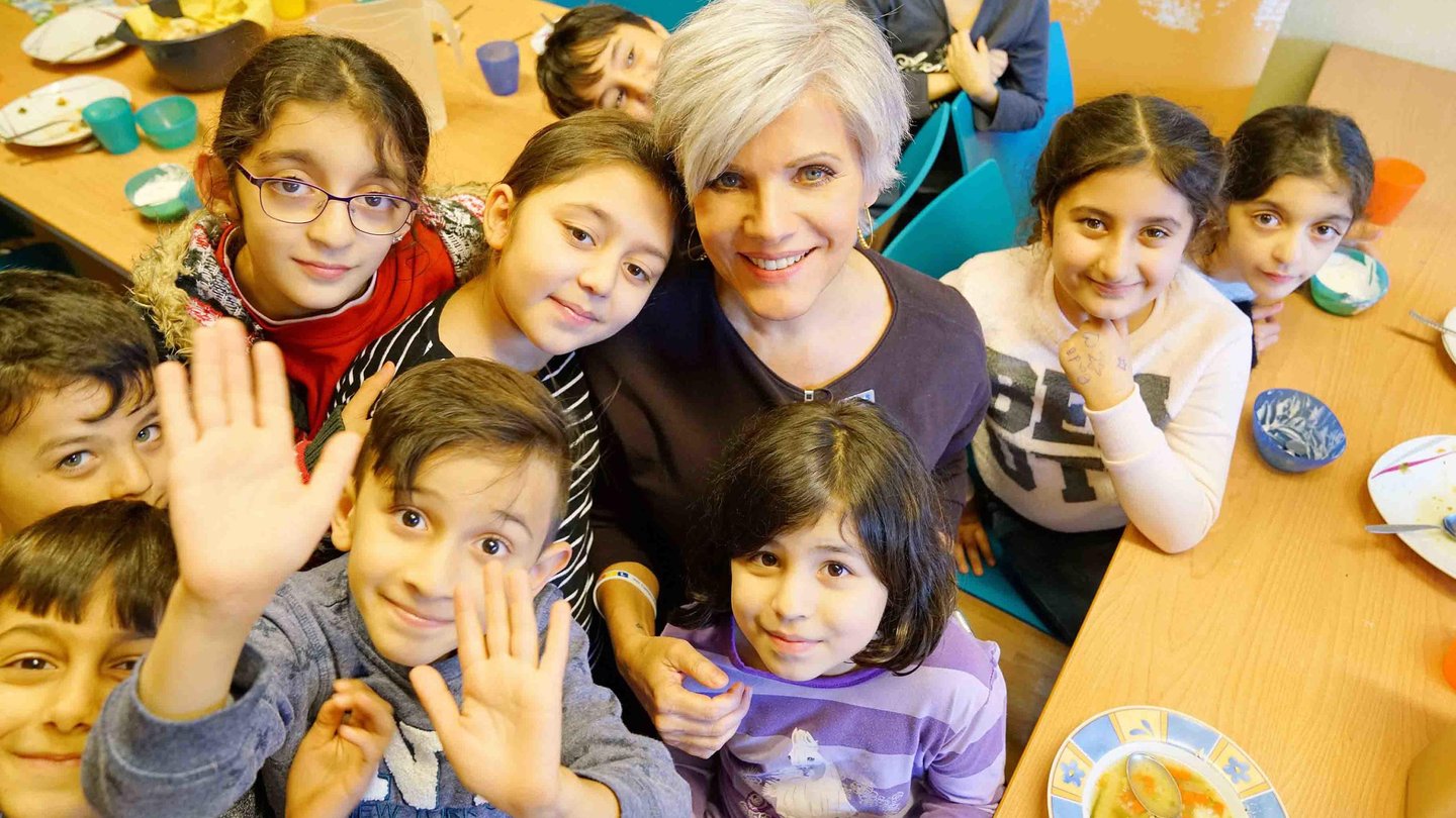 Kinderhaus. © Birgit Schrowange, MG RTL D / Stefan Gregorow